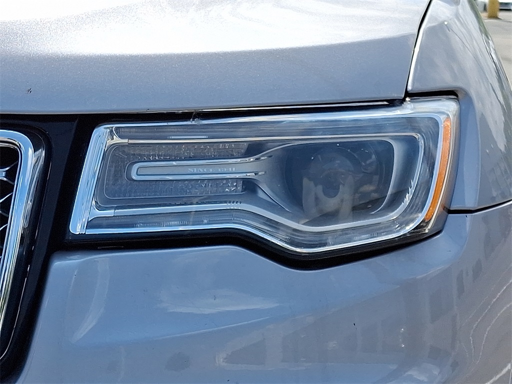 2017 Jeep Grand Cherokee Overland - Photo 9