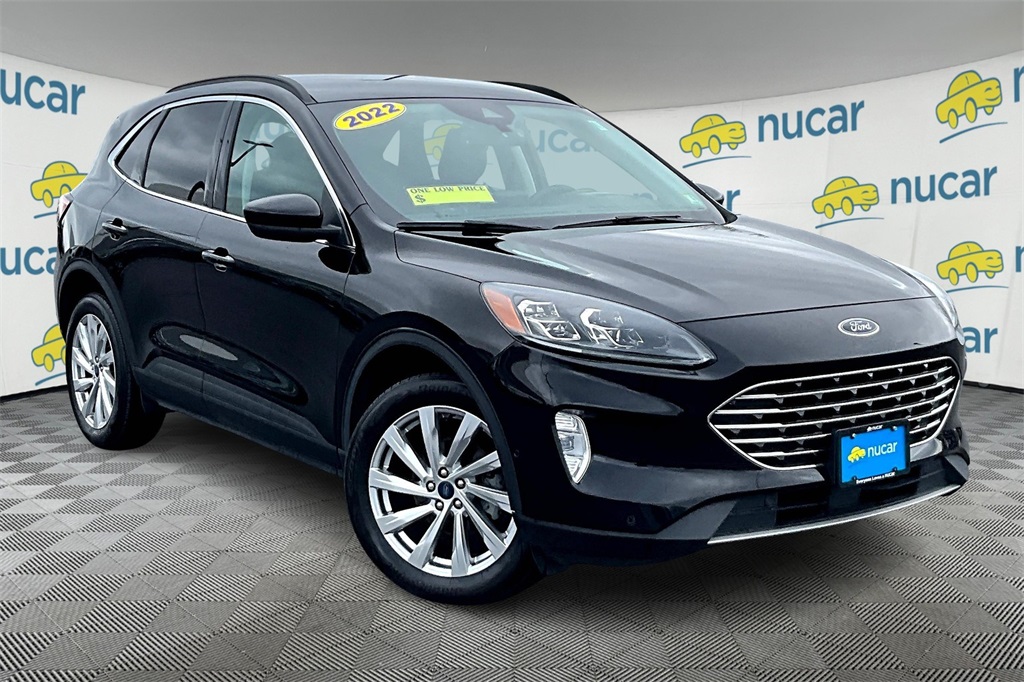 2022 Ford Escape Titanium