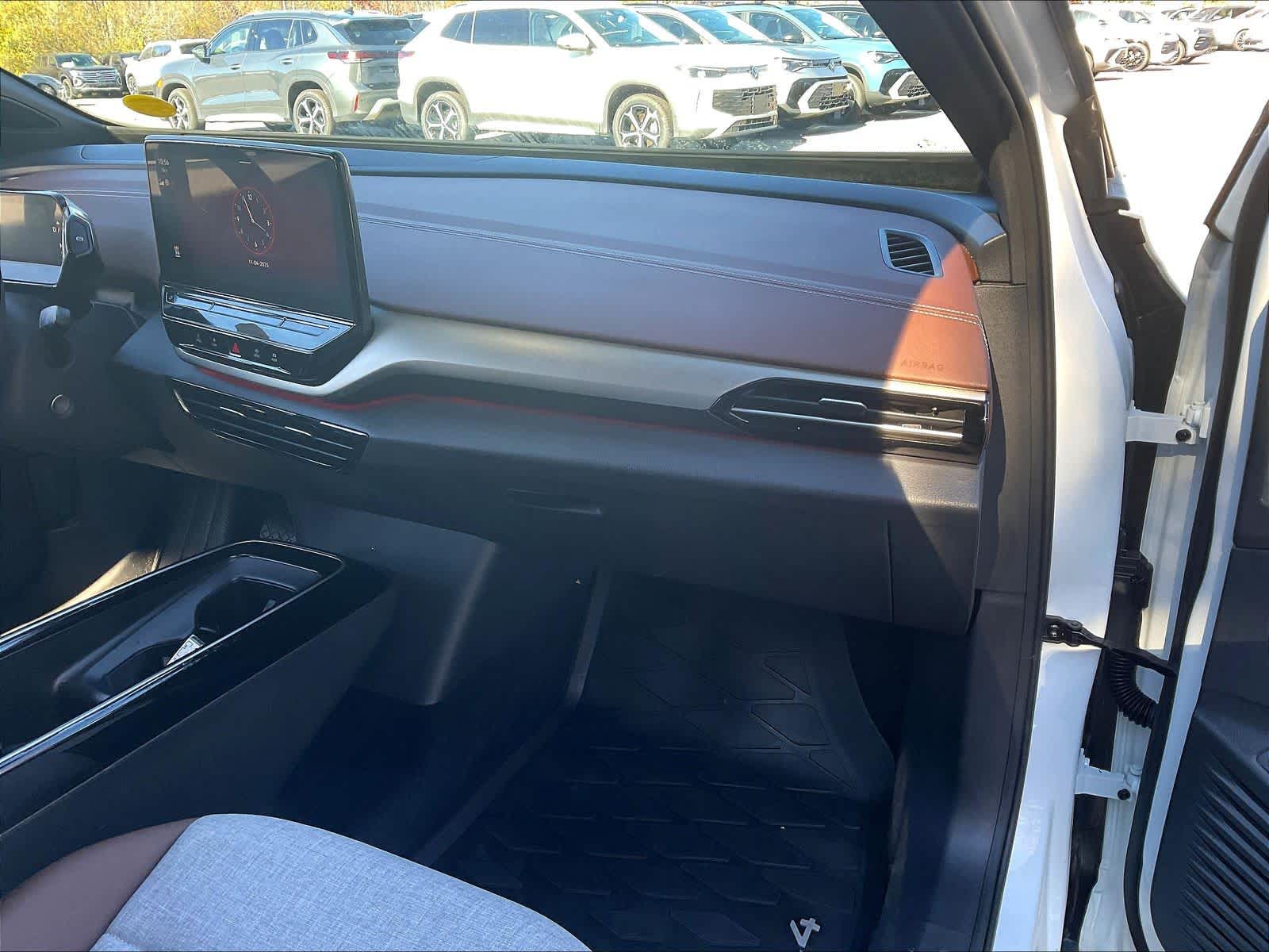 2023 Volkswagen ID.4 Pro - Photo 13