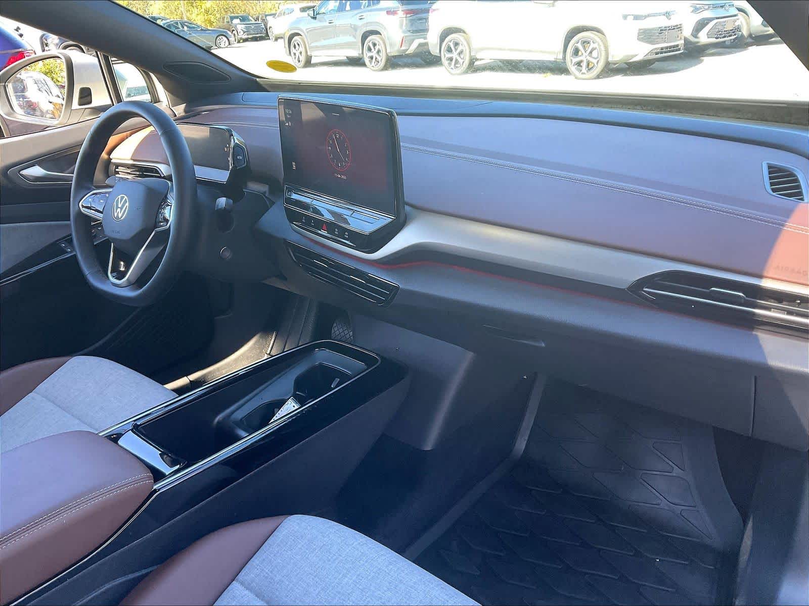 2023 Volkswagen ID.4 Pro - Photo 14