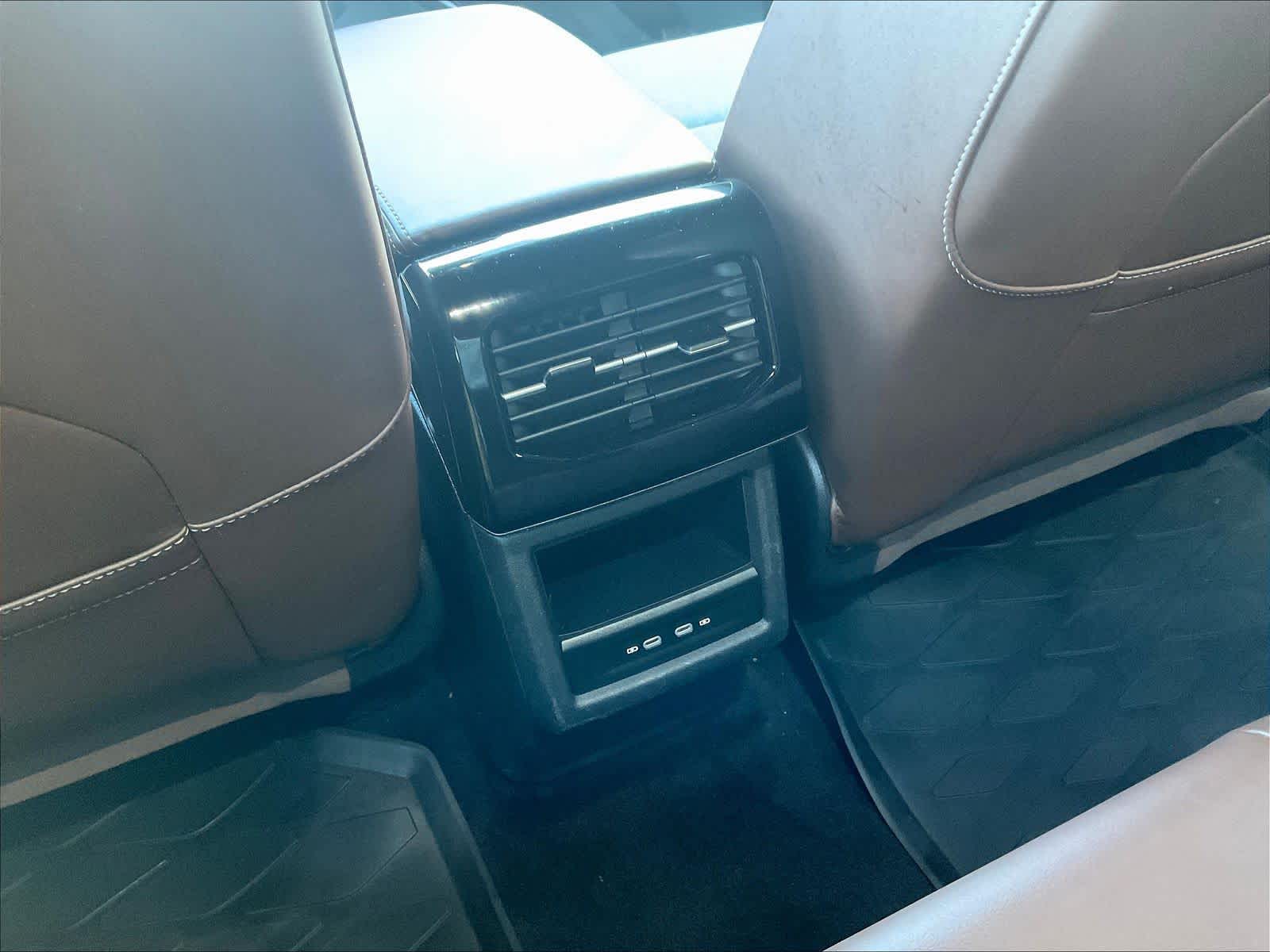 2023 Volkswagen ID.4 Pro - Photo 26