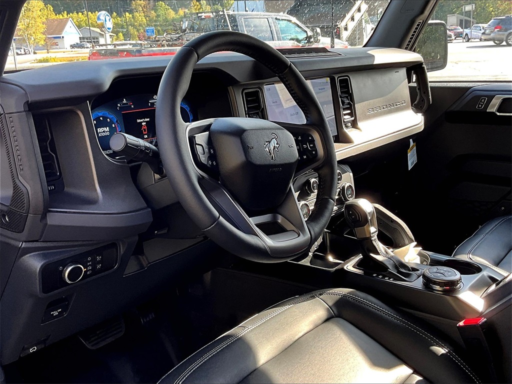 2025 Ford Bronco Badlands - Photo 7