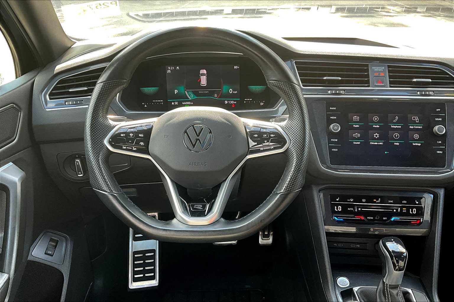 2022 Volkswagen Tiguan SE R-Line Black - Photo 17