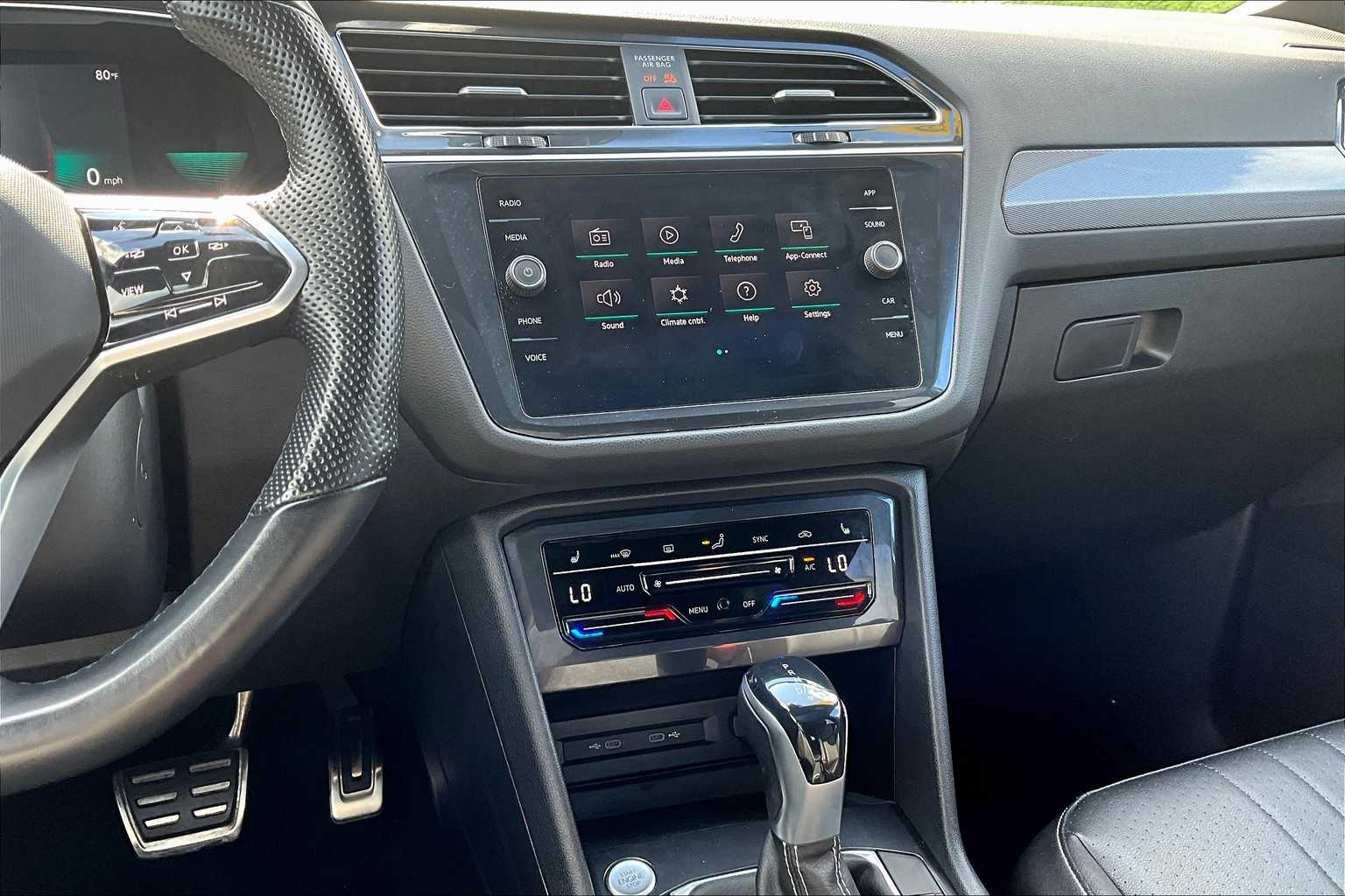 2022 Volkswagen Tiguan SE R-Line Black - Photo 18