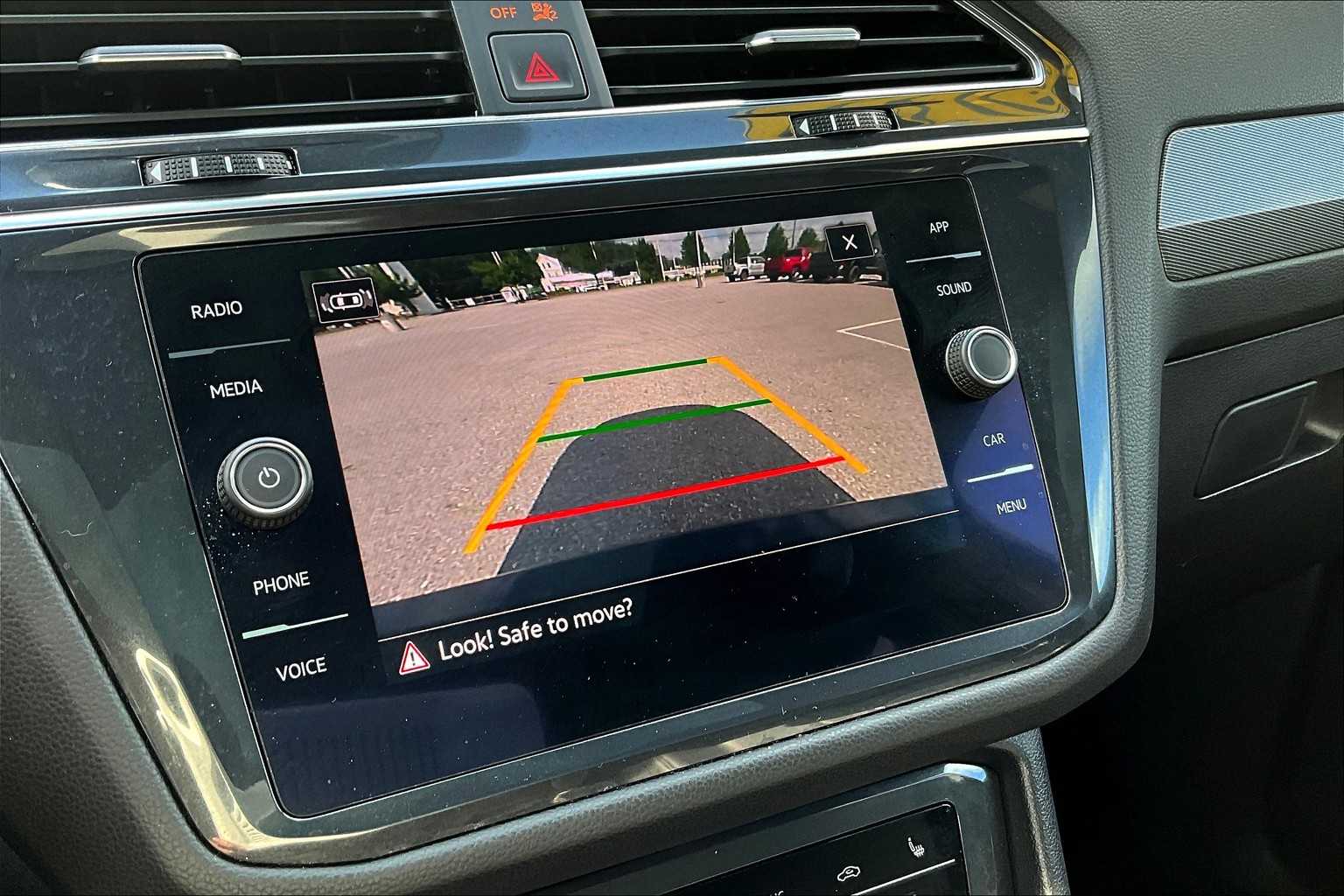 2022 Volkswagen Tiguan SE R-Line Black - Photo 19