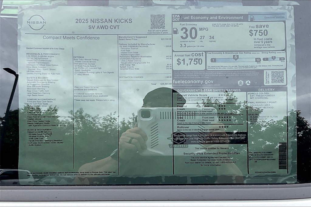 2025 Nissan Kicks SV - Photo 17