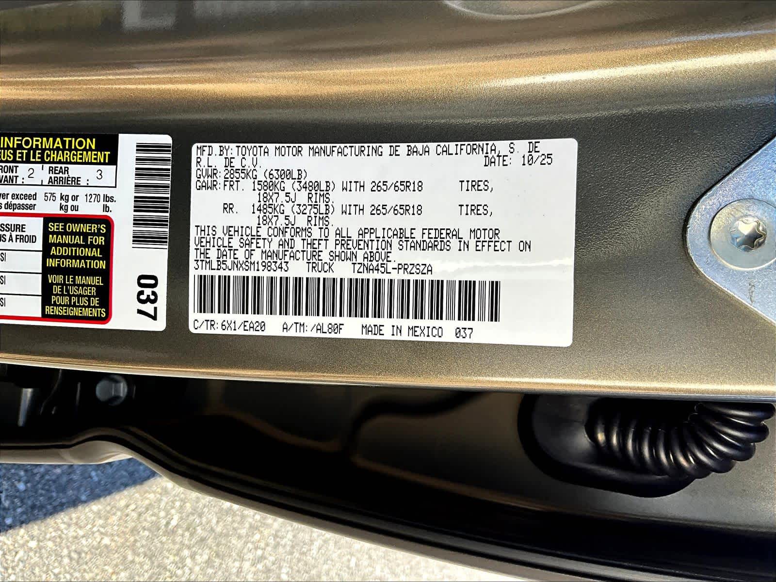 2025 Toyota Tacoma TRD Sport - Photo 37