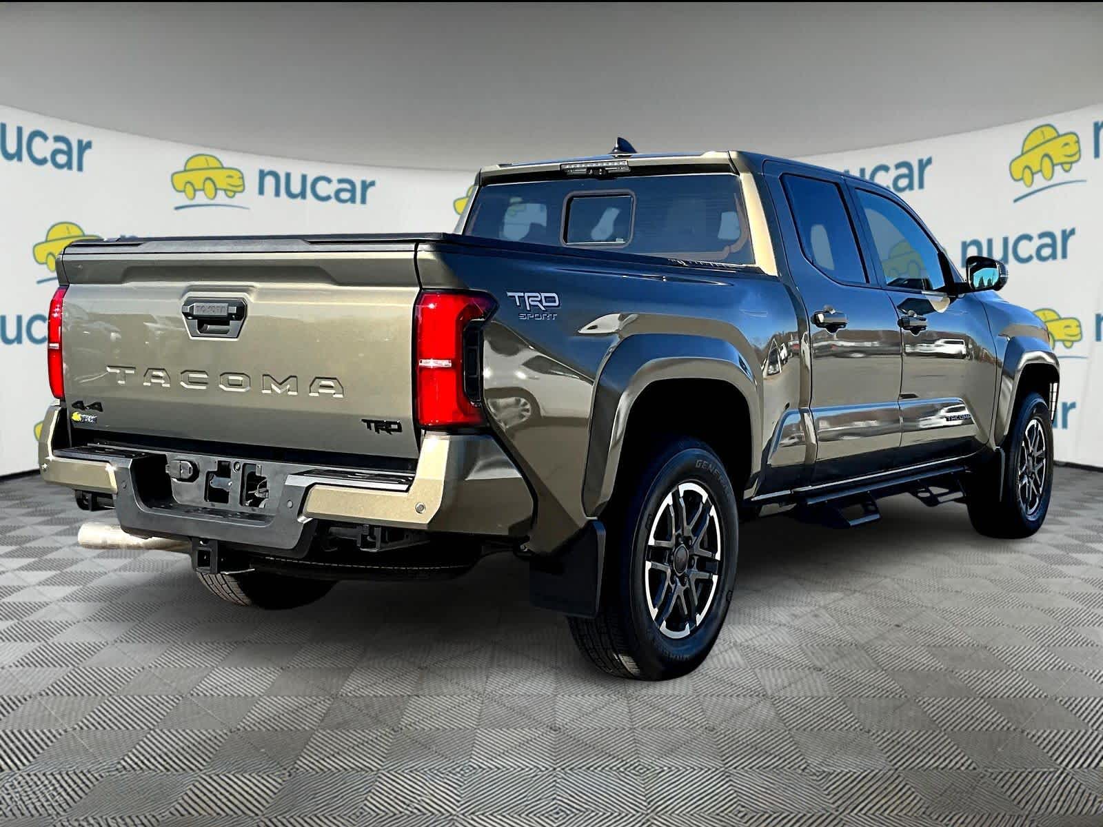 2025 Toyota Tacoma TRD Sport - Photo 6