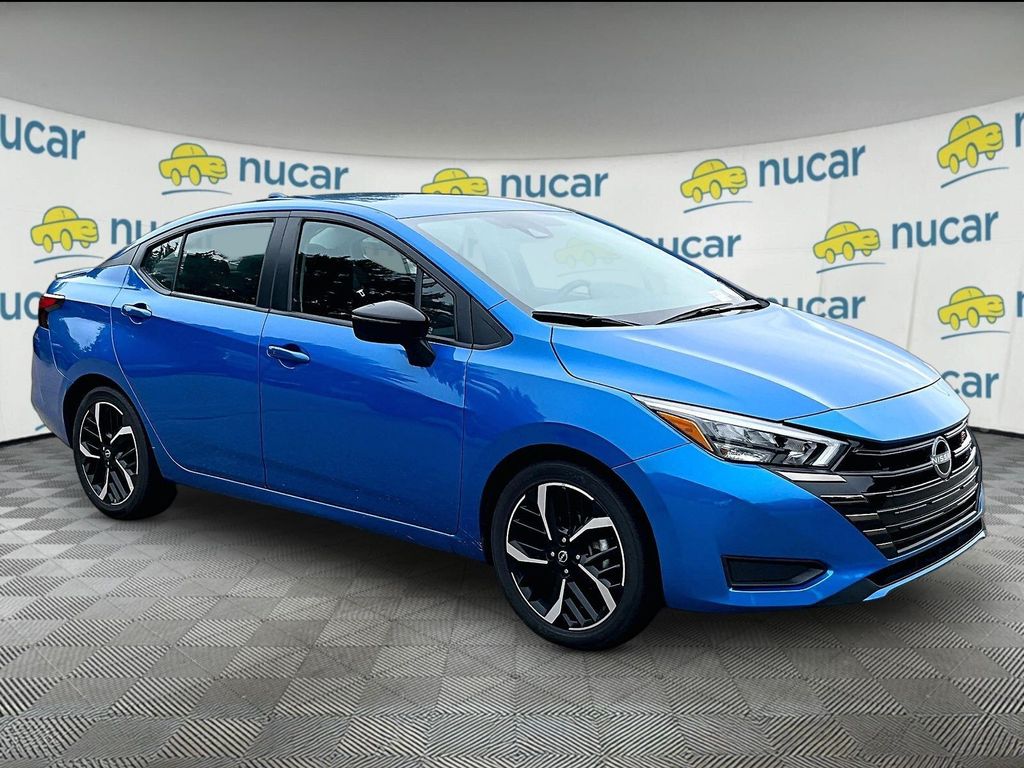 2024 Nissan Versa 1.6 SR