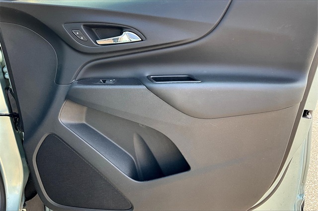 2022 Chevrolet Equinox LT - Photo 12
