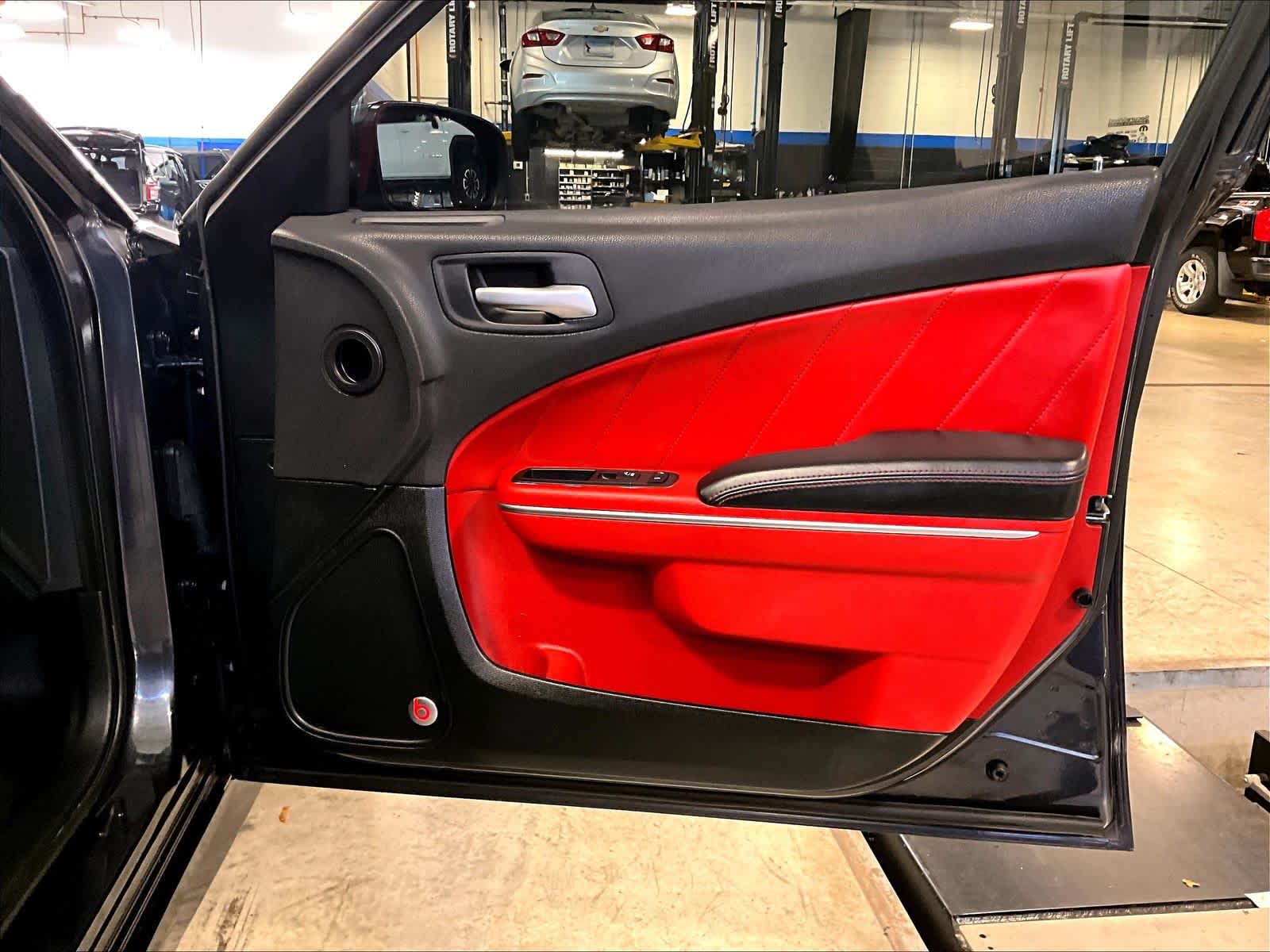 2017 Dodge Charger R/T Scat Pack - Photo 12