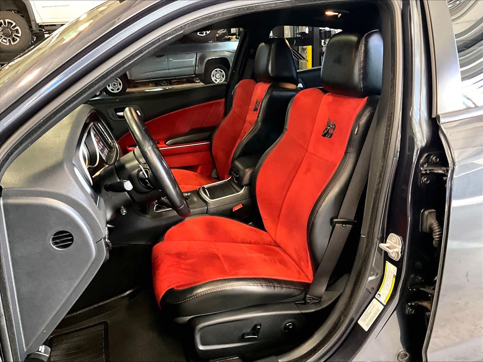 2017 Dodge Charger R/T Scat Pack - Photo 10