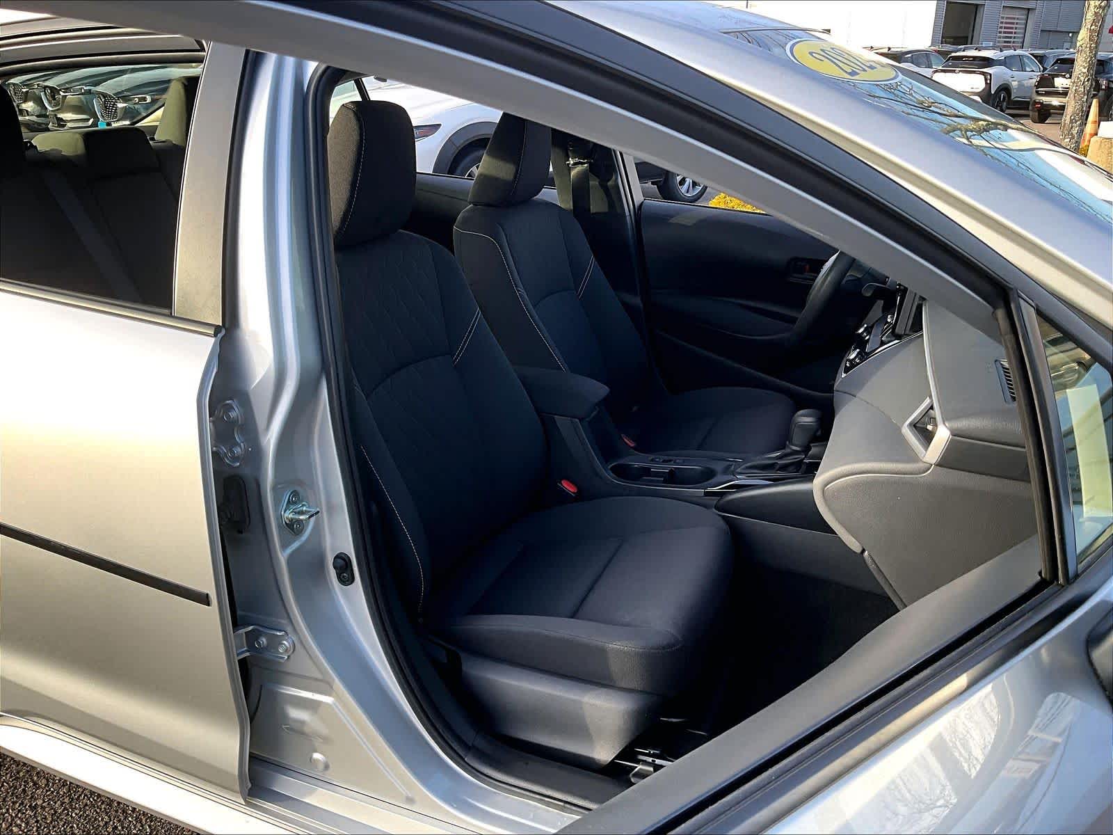 2024 Toyota Corolla LE - Photo 11