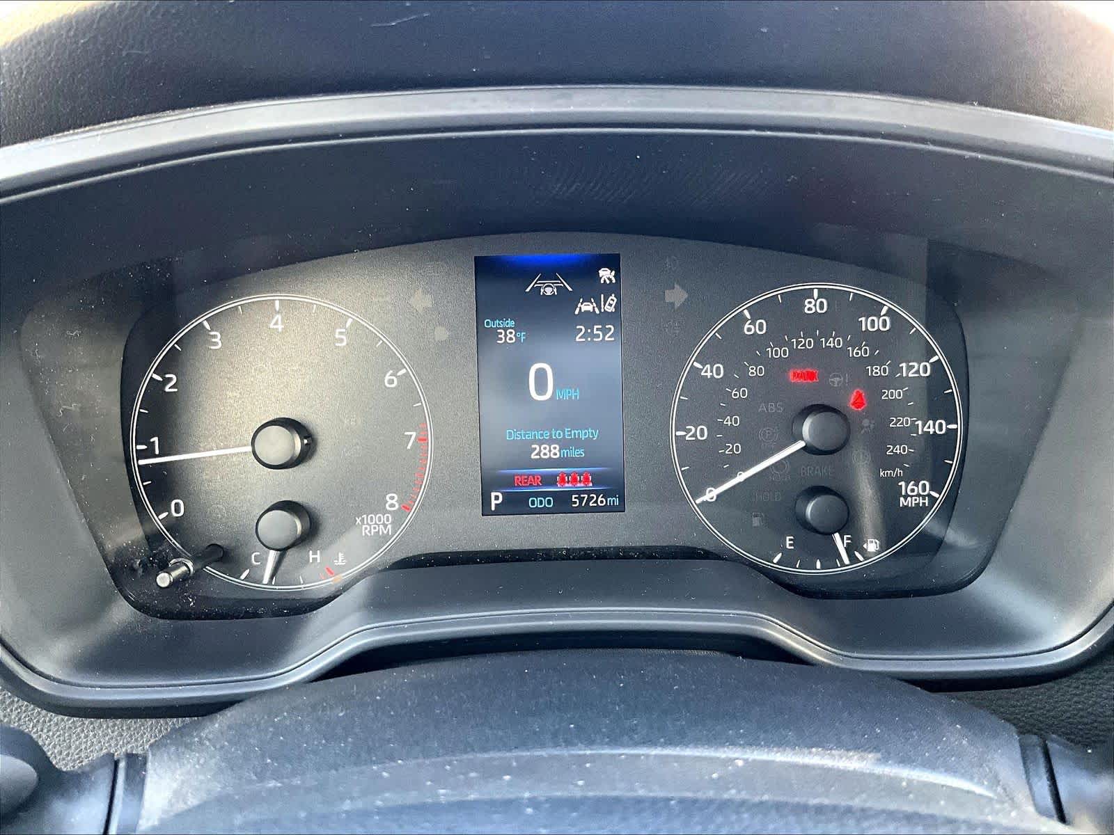 2024 Toyota Corolla LE - Photo 24