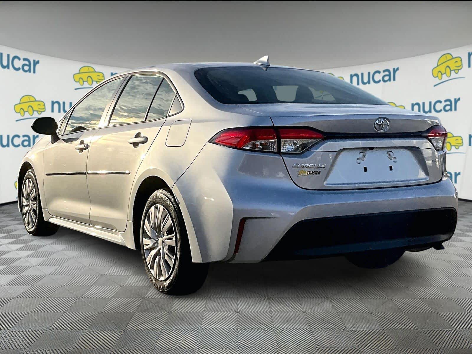 2024 Toyota Corolla LE - Photo 4