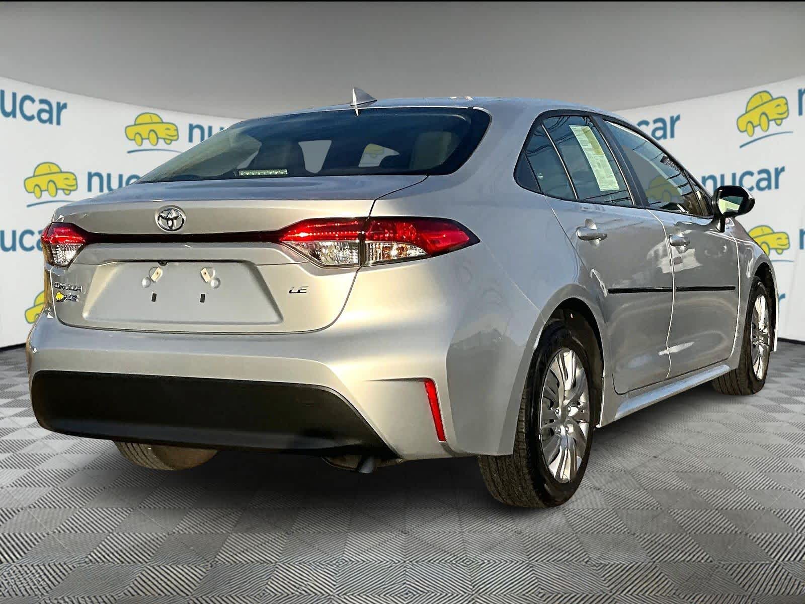 2024 Toyota Corolla LE - Photo 6