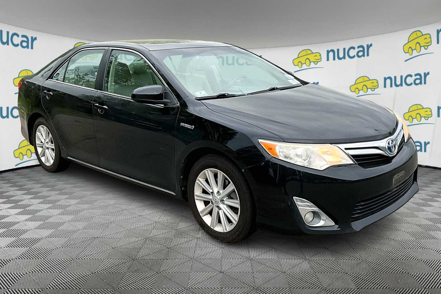 2013 Toyota Camry Hybrid XLE