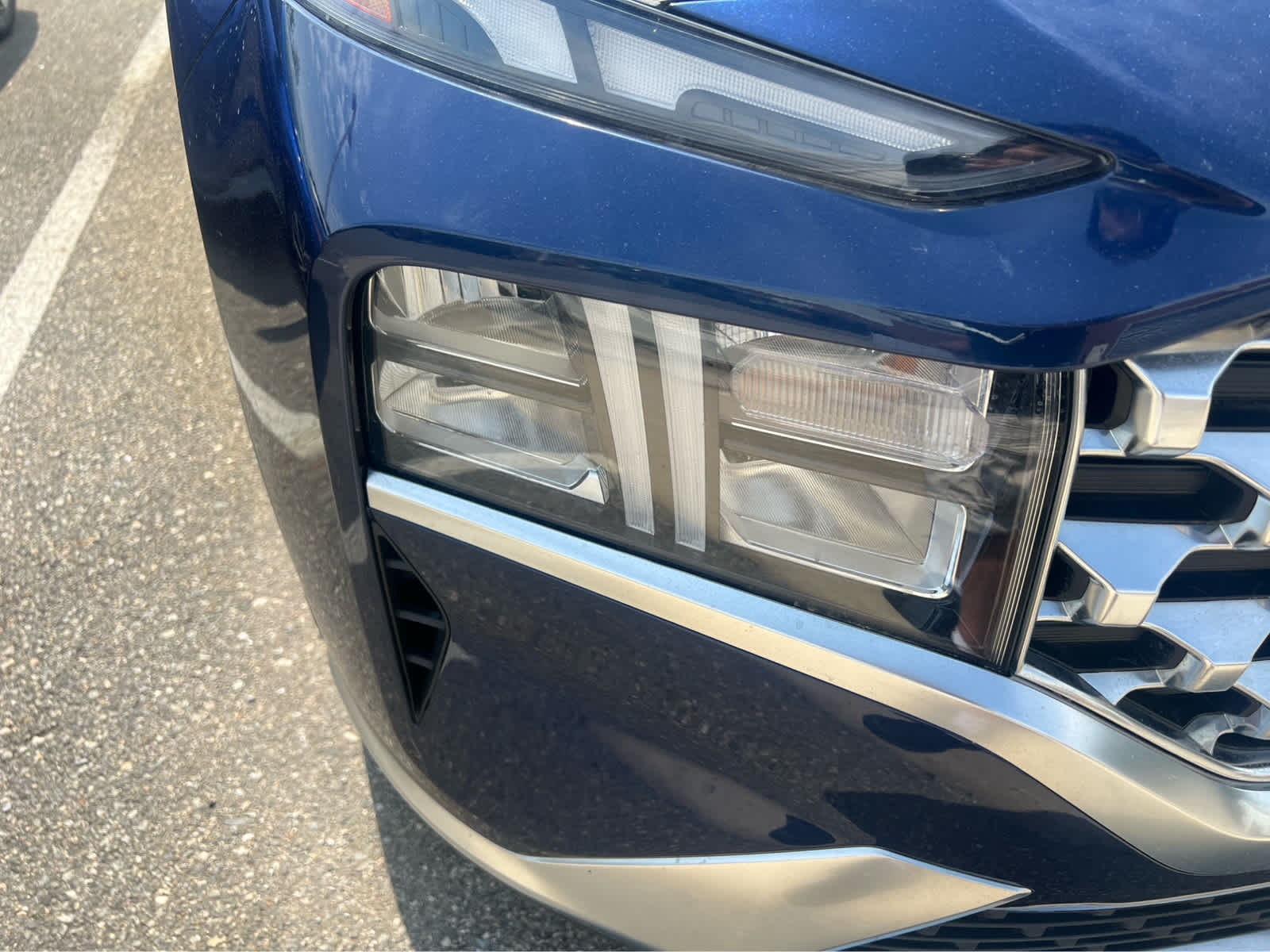2022 Hyundai Santa Fe SEL - Photo 3