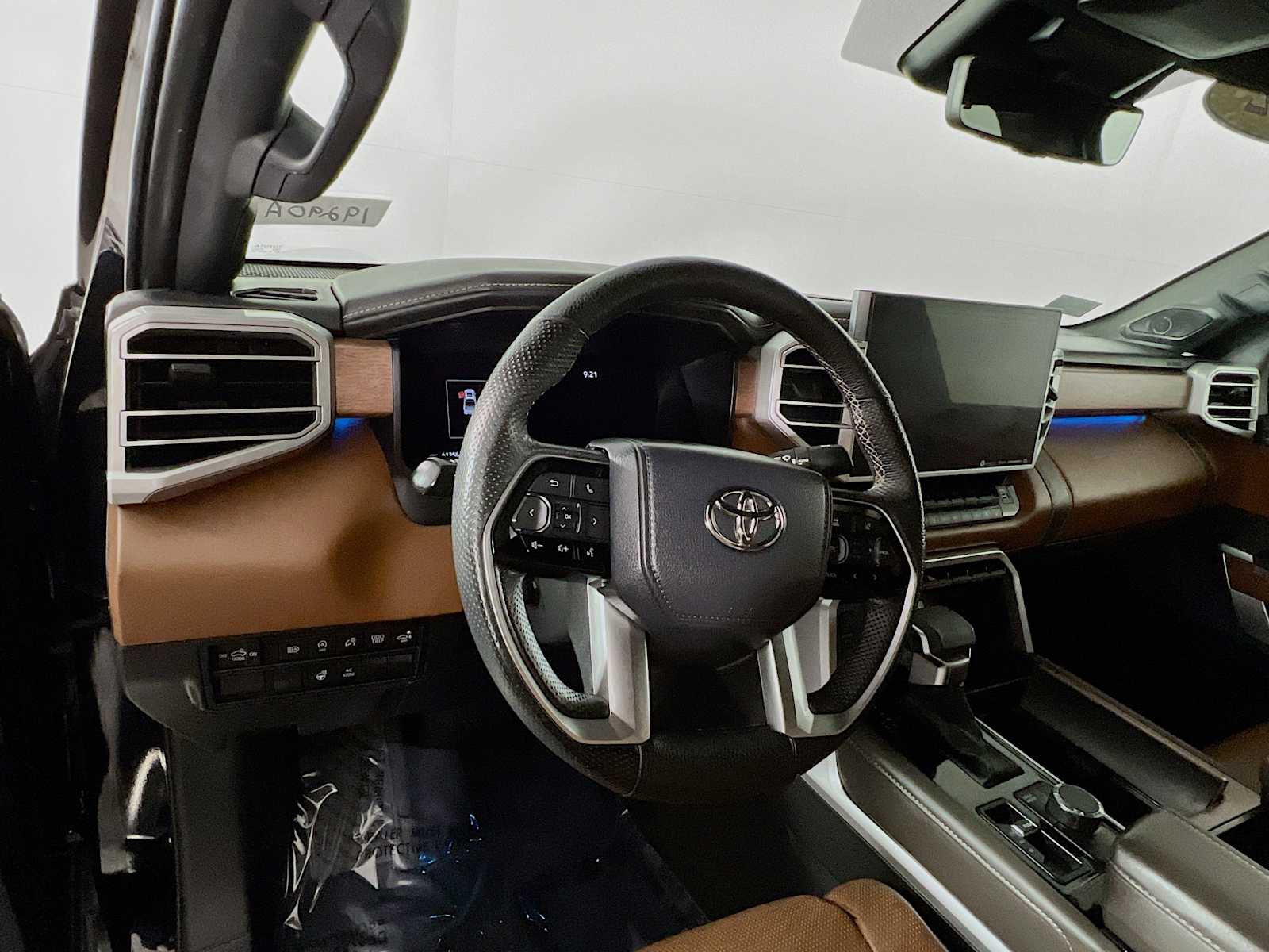 2022 Toyota Tundra 1794 Edition - Photo 11