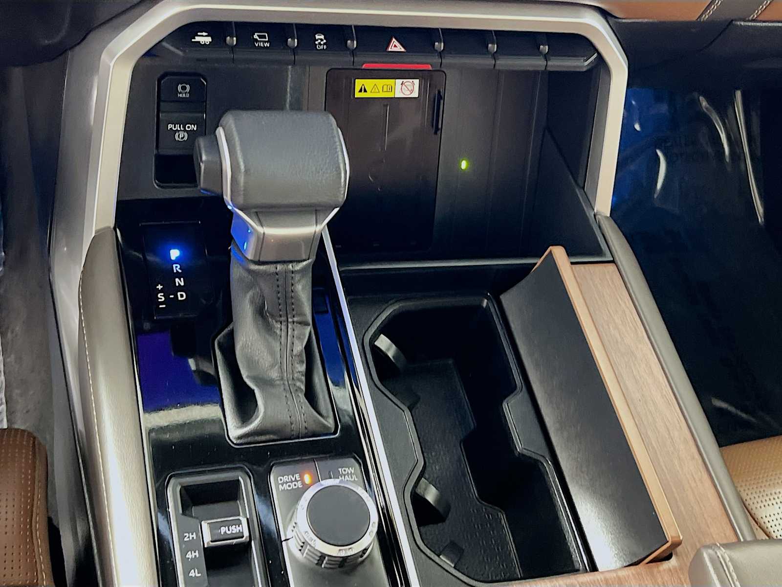 2022 Toyota Tundra 1794 Edition - Photo 16