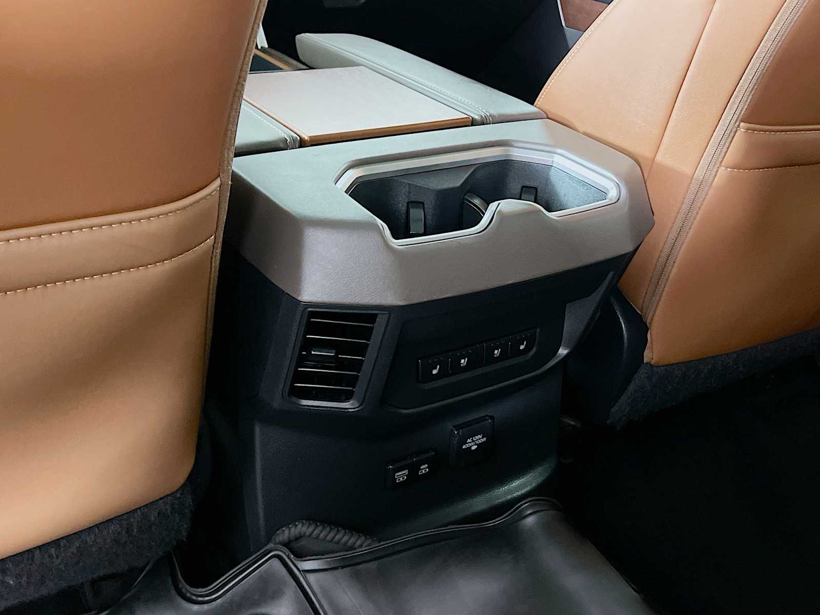 2022 Toyota Tundra 1794 Edition - Photo 26