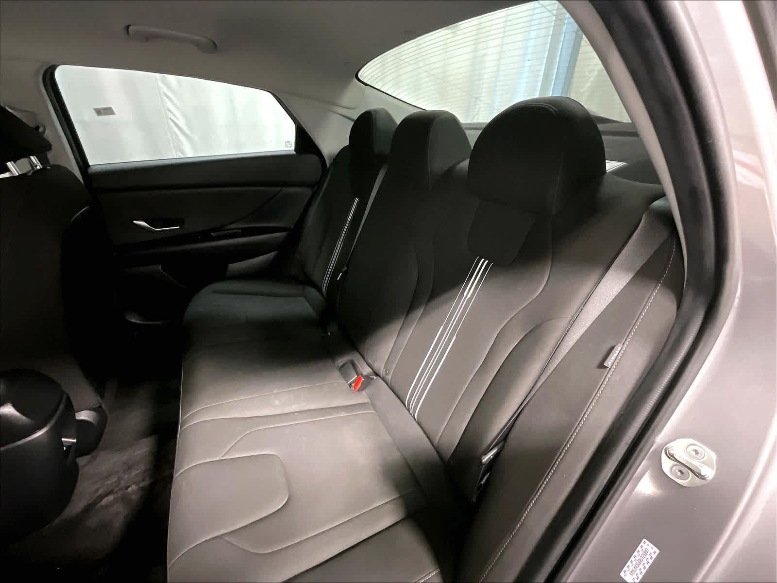 2024 Hyundai Elantra SEL - Photo 15