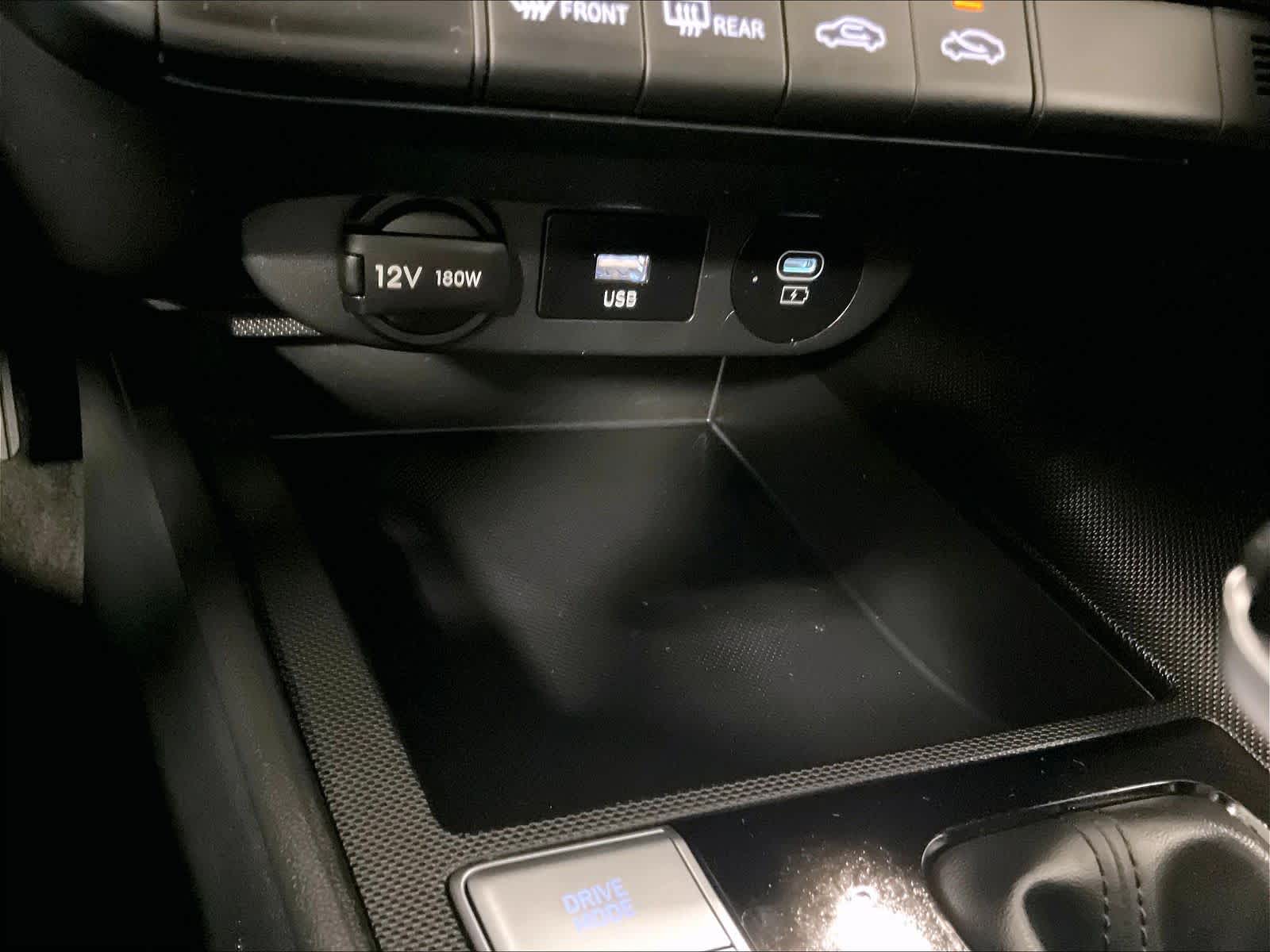 2024 Hyundai Elantra SEL - Photo 26