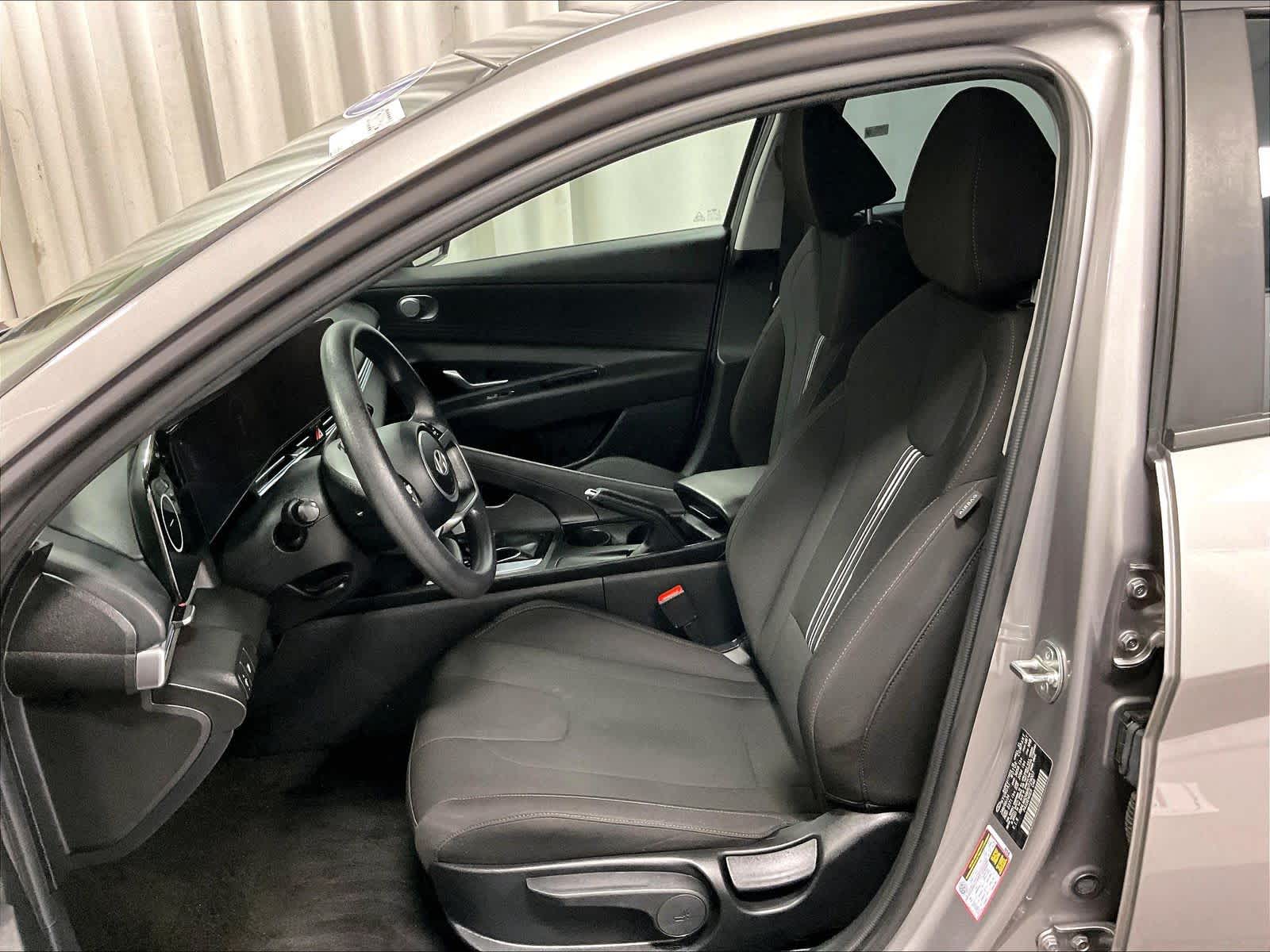 2024 Hyundai Elantra SEL - Photo 10