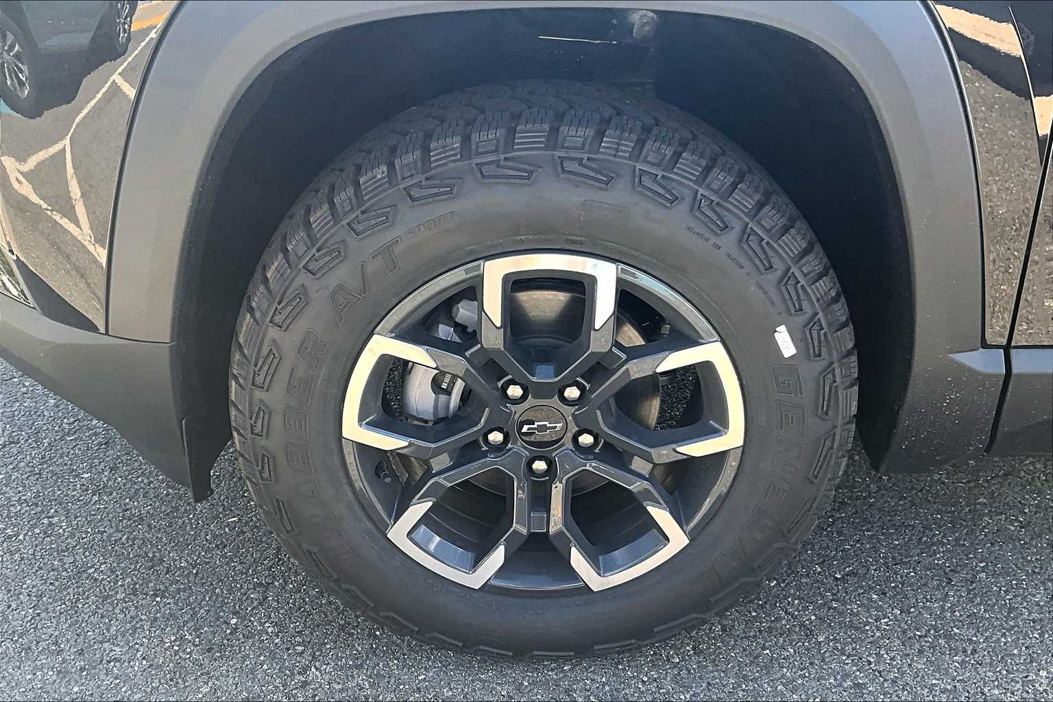 2026 Chevrolet Equinox AWD LT - Photo 8