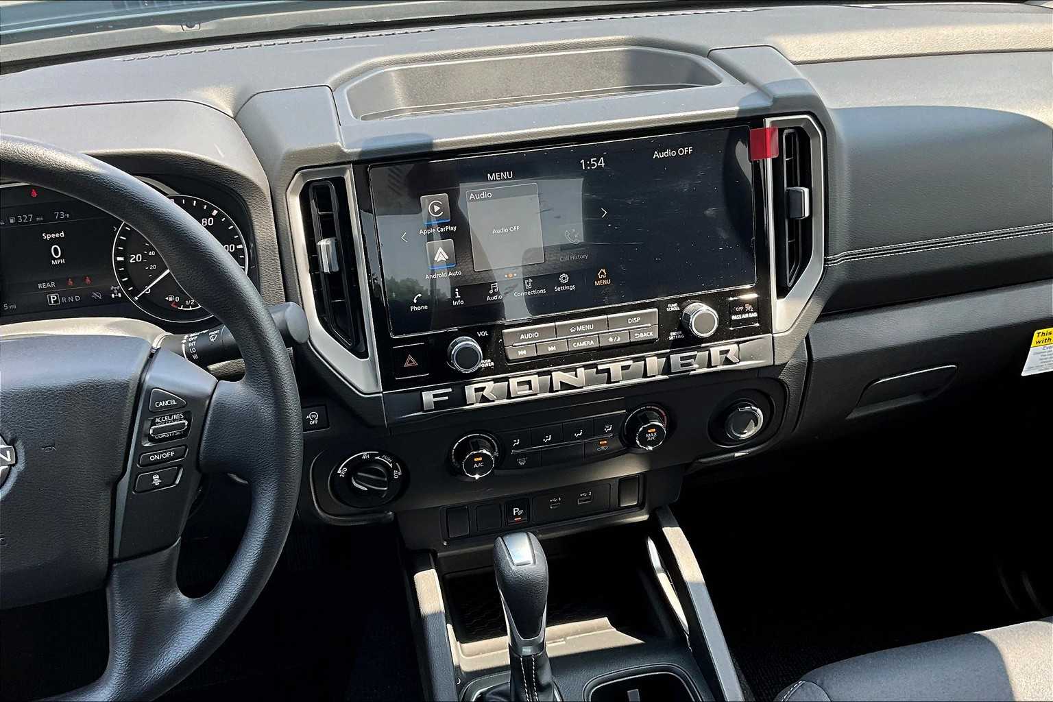 2025 Nissan Frontier SV - Photo 18