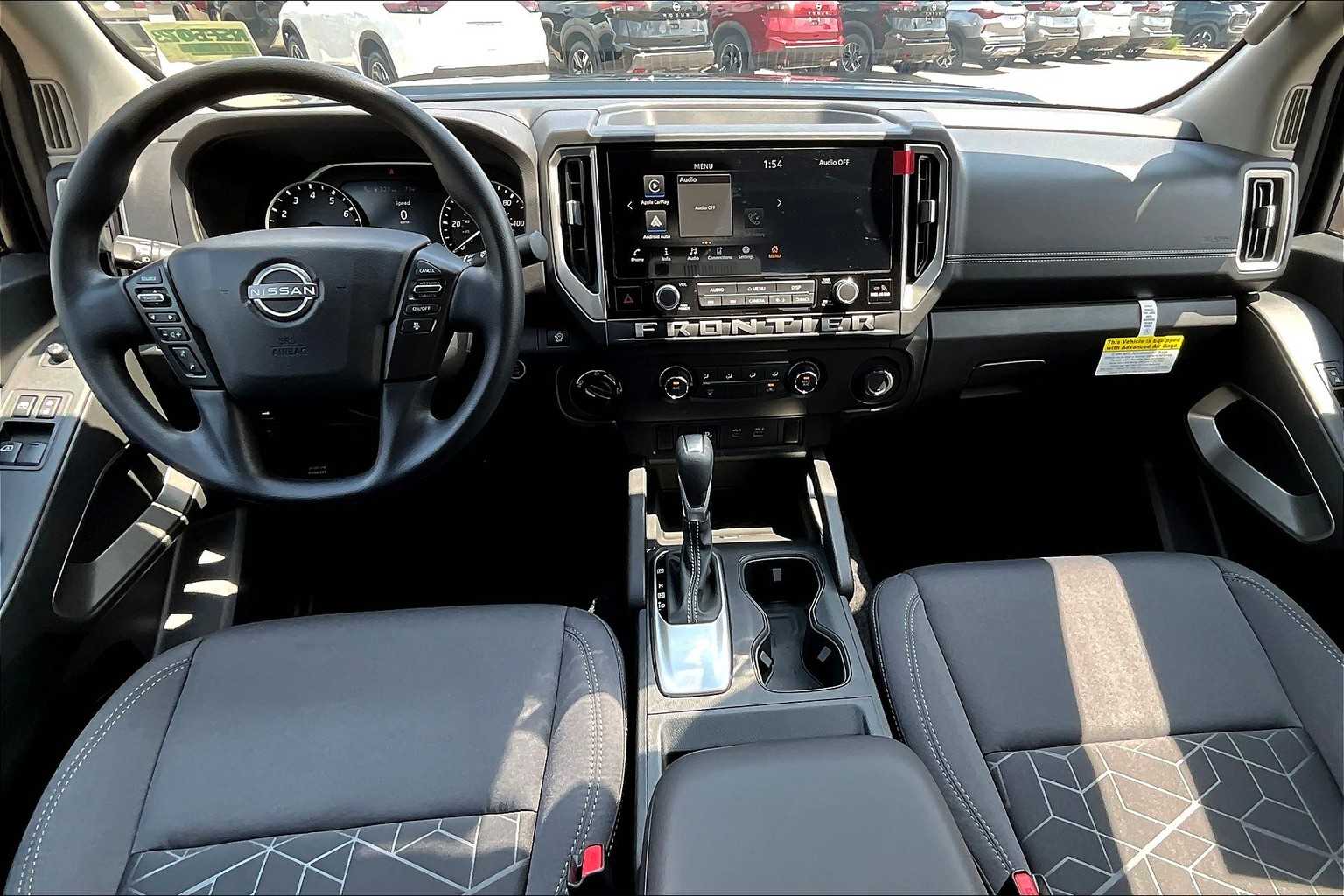 2025 Nissan Frontier SV - Photo 21