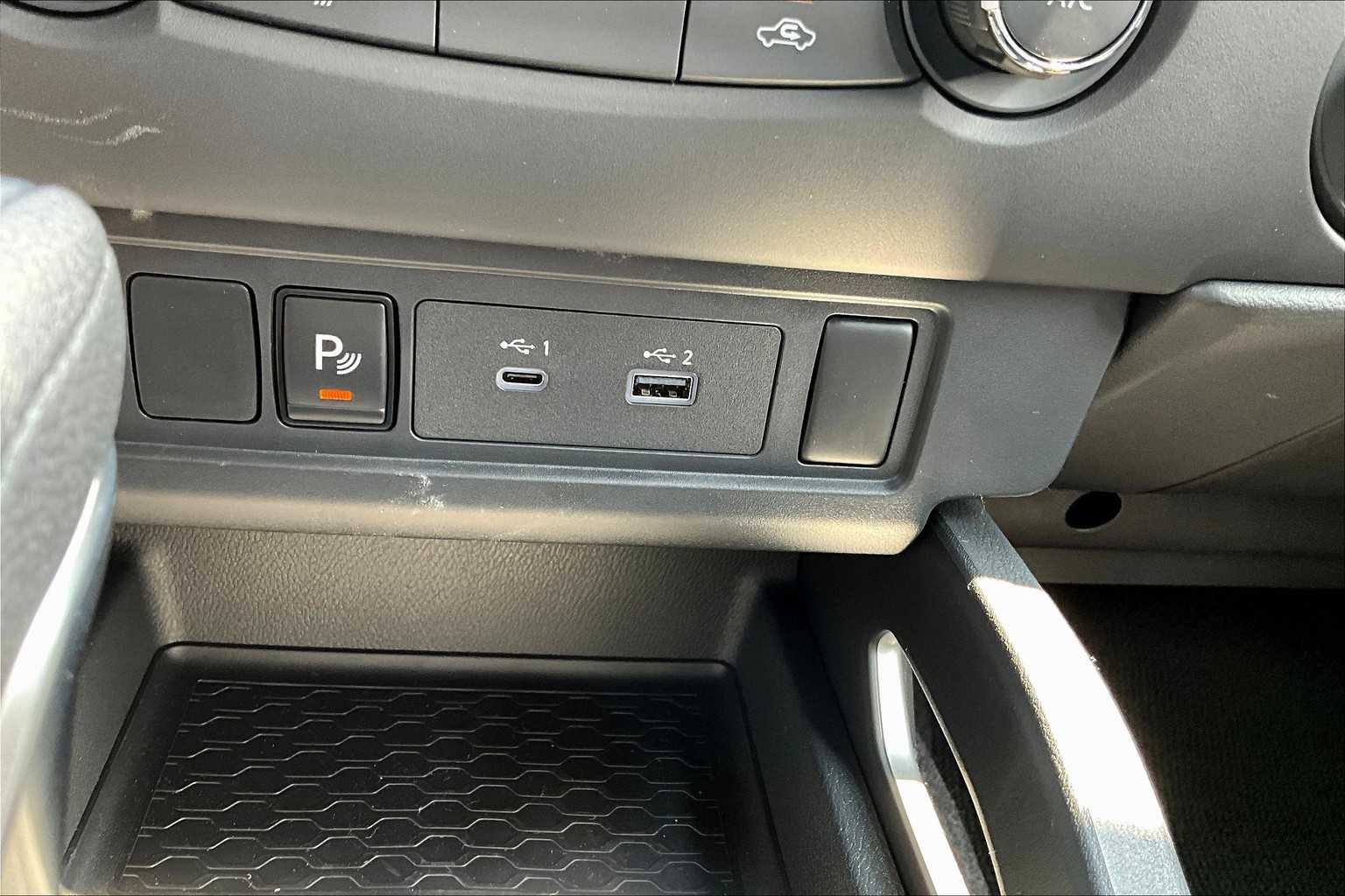 2025 Nissan Frontier SV - Photo 25
