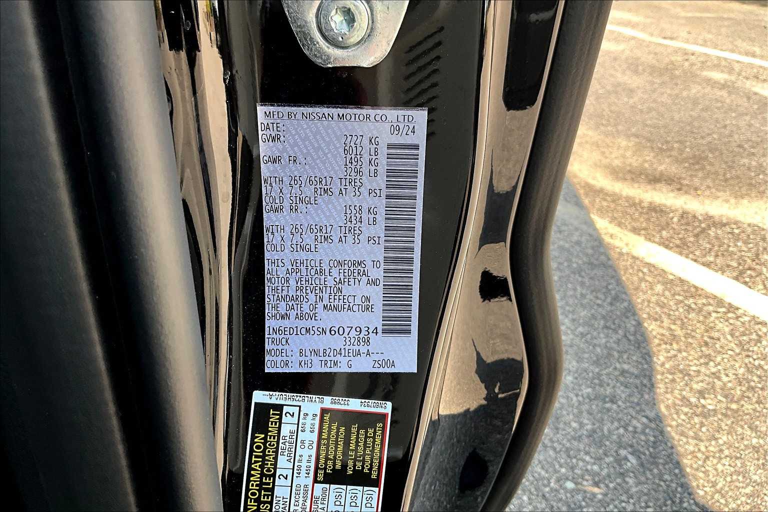2025 Nissan Frontier SV - Photo 35