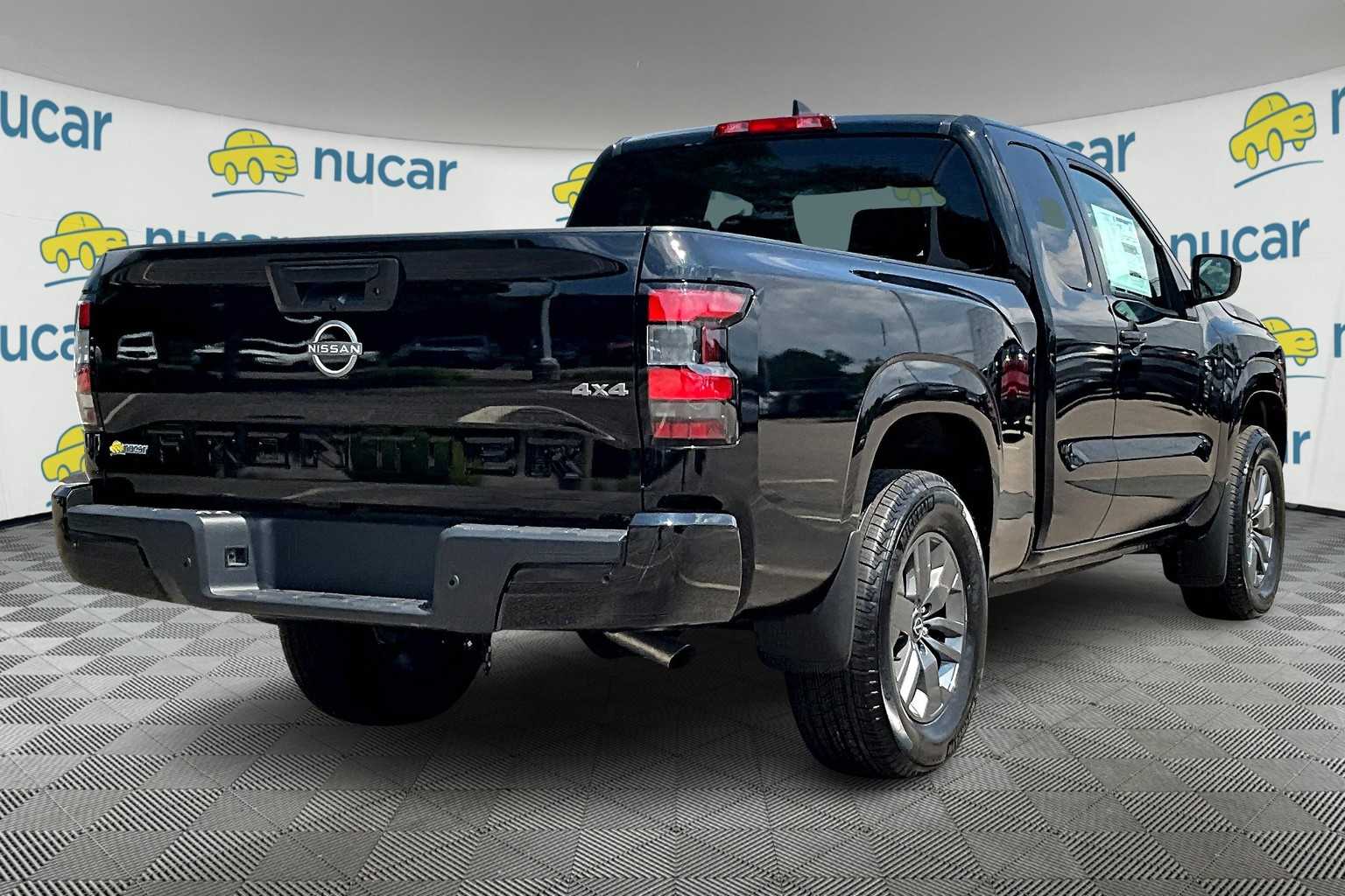 2025 Nissan Frontier SV - Photo 6