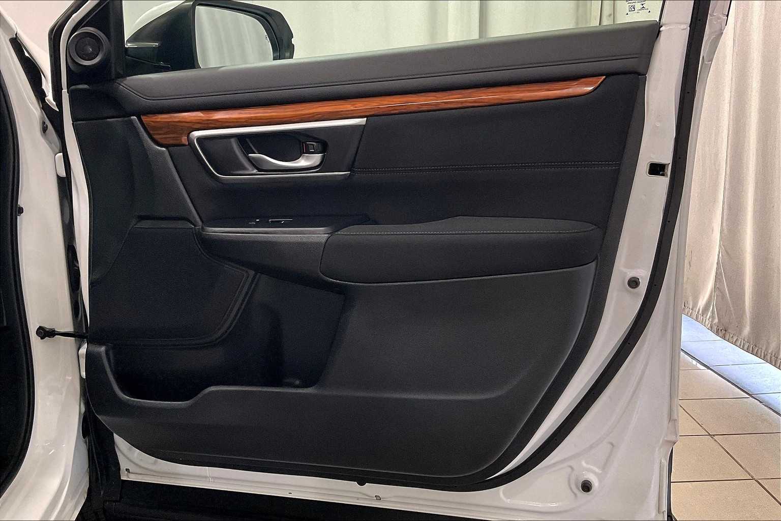 2022 Honda CR-V EX - Photo 12