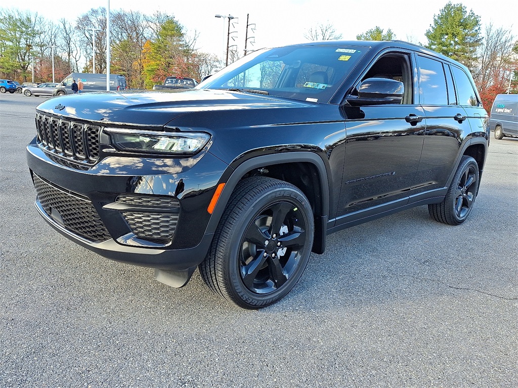 2025 Jeep Grand Cherokee Altitude X - Photo 2