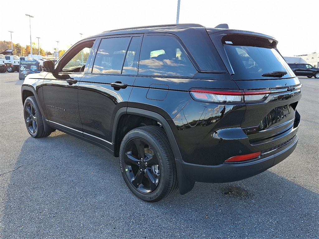 2025 Jeep Grand Cherokee Altitude X - Photo 3