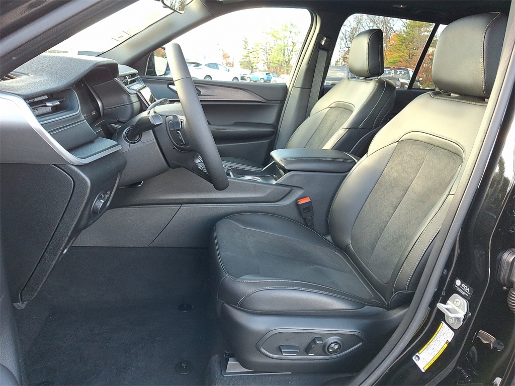 2025 Jeep Grand Cherokee Altitude X - Photo 9