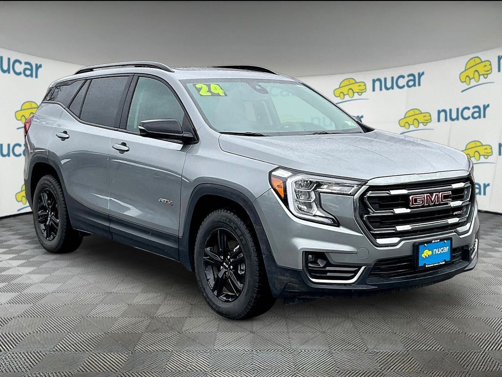 2024 GMC Terrain AT4