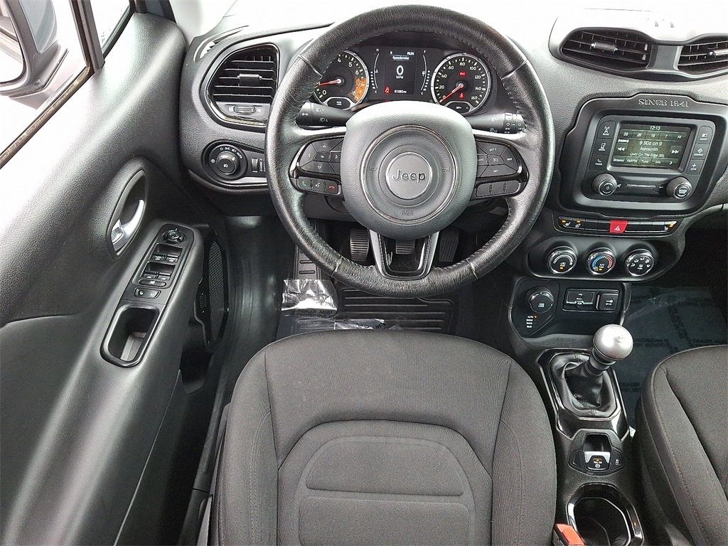 2017 Jeep Renegade Altitude - Photo 12