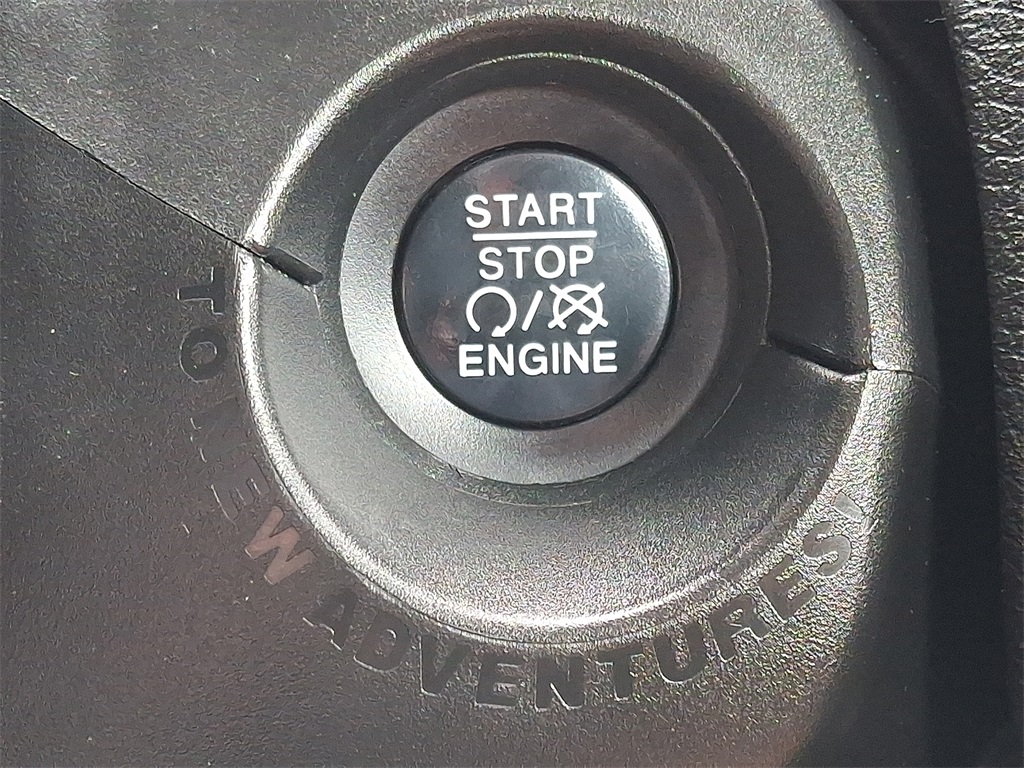 2017 Jeep Renegade Altitude - Photo 22