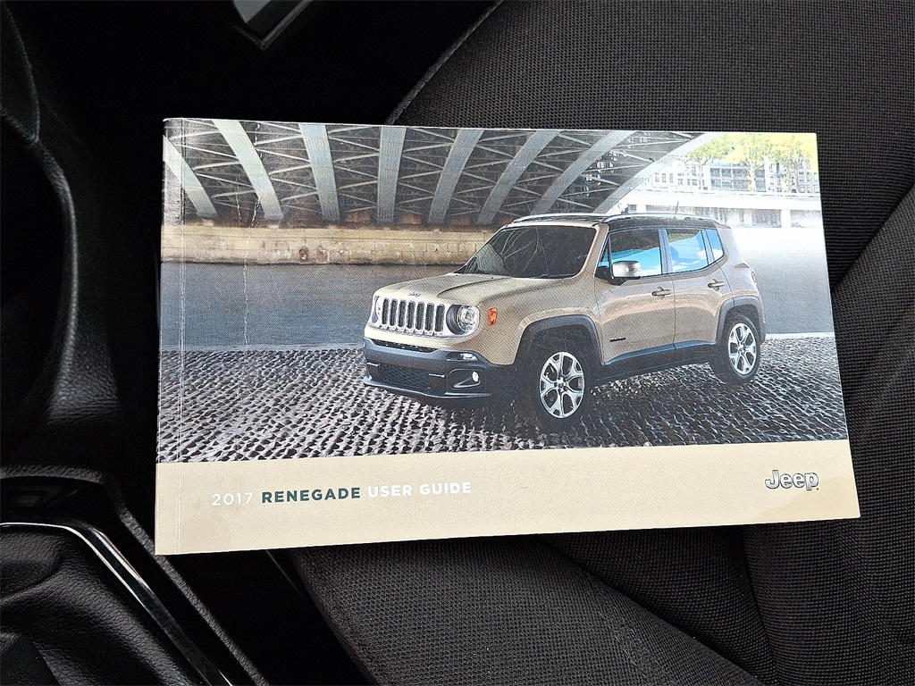 2017 Jeep Renegade Altitude - Photo 26