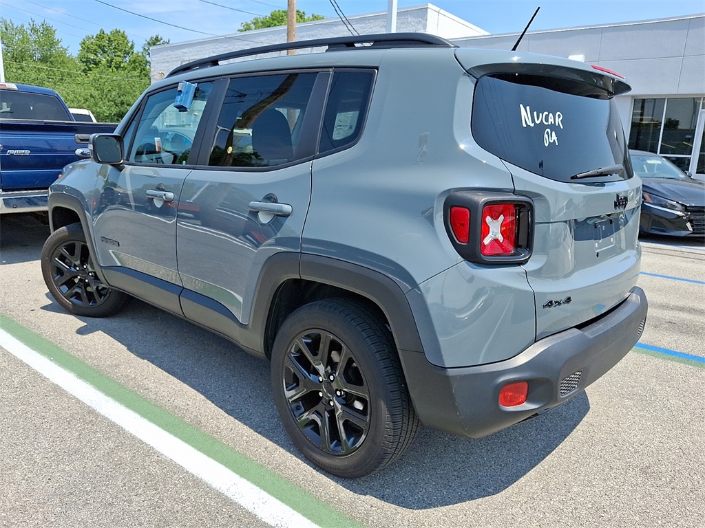2017 Jeep Renegade Altitude - Photo 4