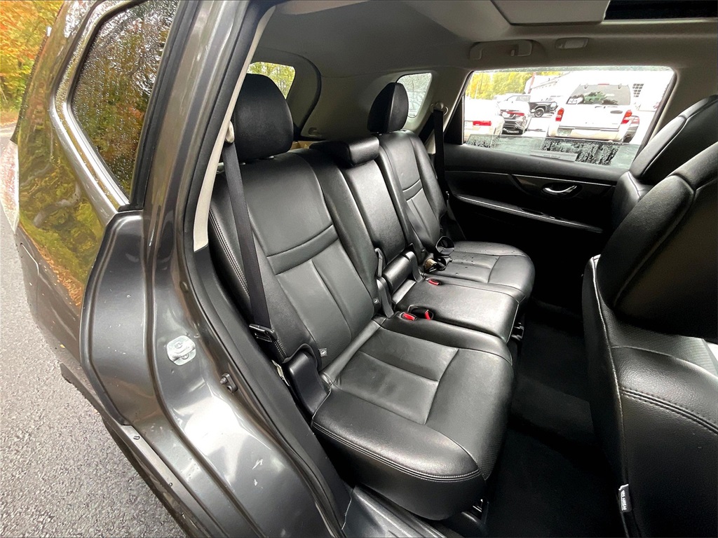 2016 Nissan Rogue SL - Photo 18