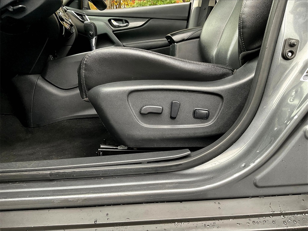 2016 Nissan Rogue SL - Photo 26