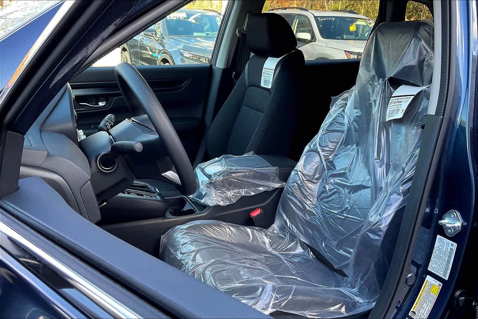 2025 Honda CR-V EX - Photo 11