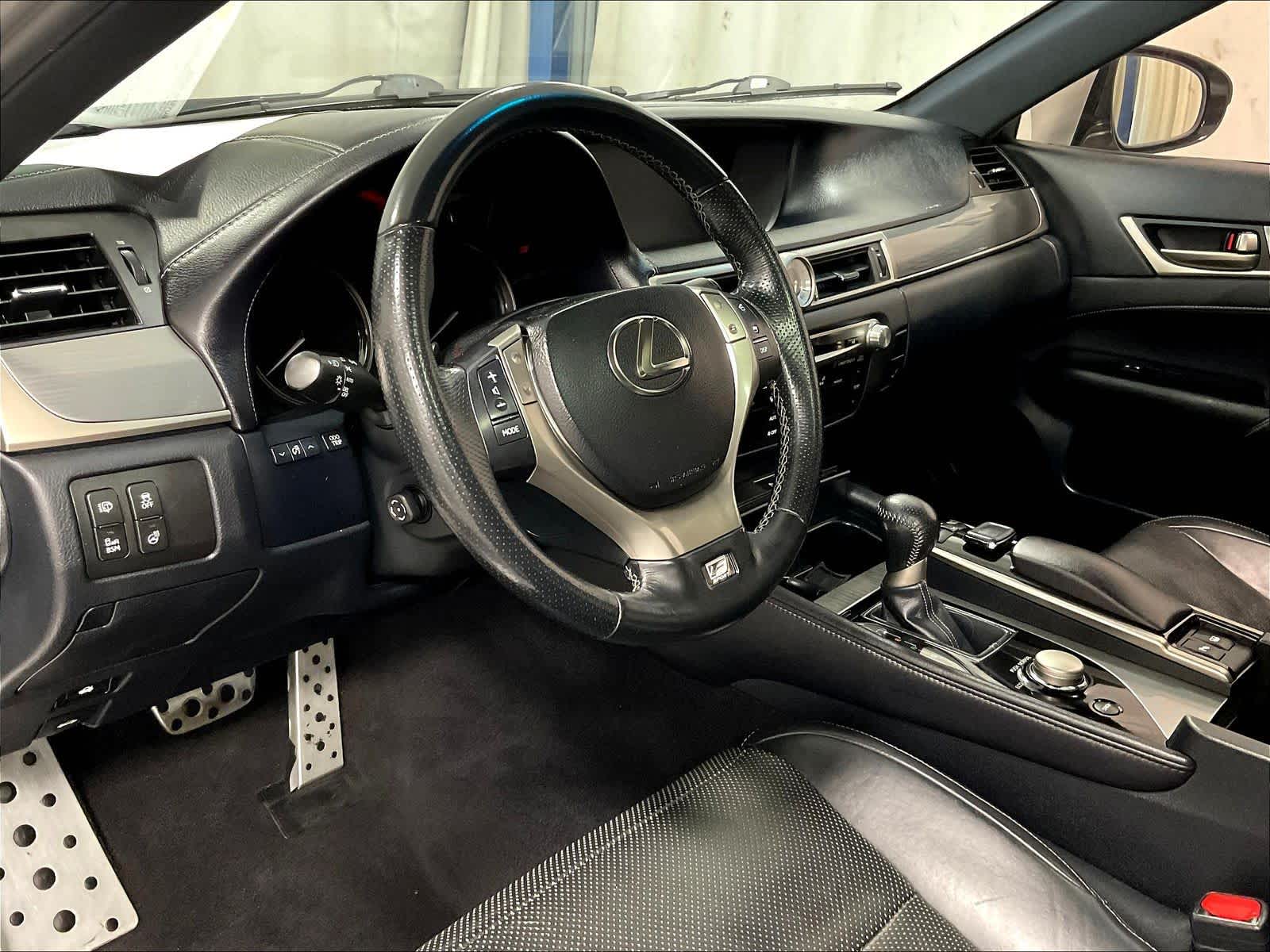 2015 Lexus GS 350  - Photo 8