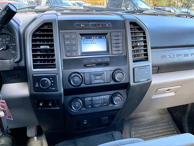 2020 Ford F-350SD XL - Photo 8
