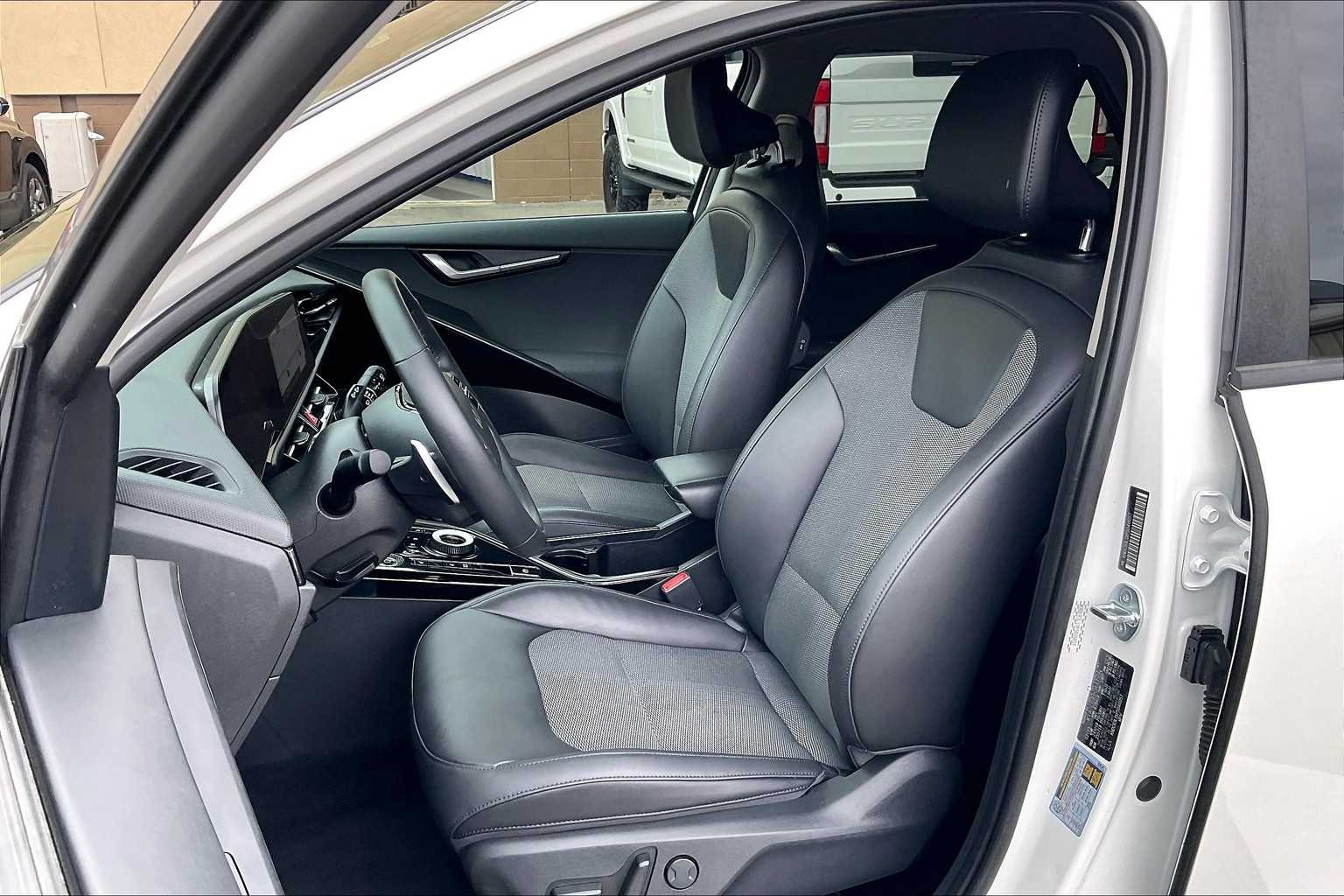 2023 Kia Niro EV Wind - Photo 10