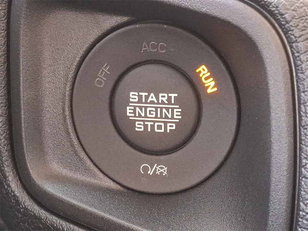 2026 Jeep Wrangler Sport - Photo 15